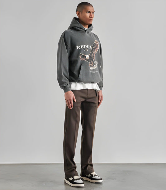 Express your personal style with Soulla's oversized t-shirts and hoodies - Soulla