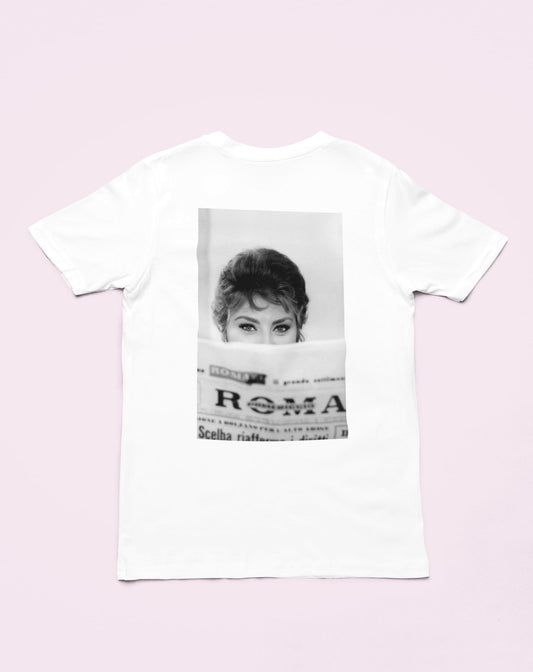 Eyes of Elegance  Sophia Loren Heavyweight Oversized Tee