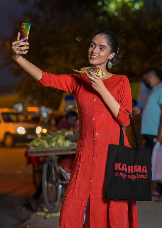 Karma is my Boyfriend Taylor Swift Zipper Tote Bag